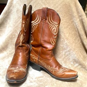 Durango women’s cowboy boots